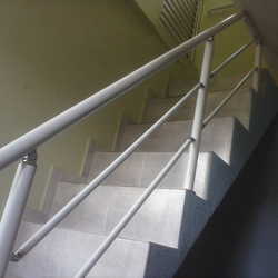 corrimão branco