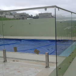 Corrimão de inox para piscina