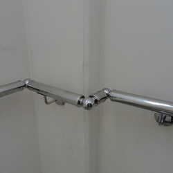 corrimão de parede inox