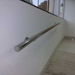 corrimão de parede inox