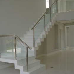 Corrimão escada inox preço