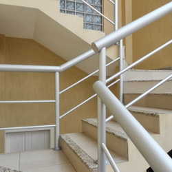 corrimão tubular