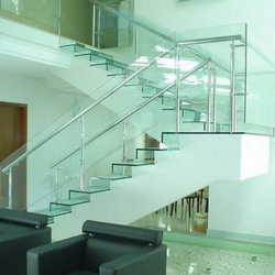 escada com vidro