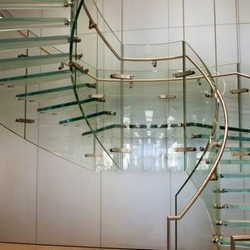 escada com vidro