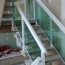 escada de vidro temperado