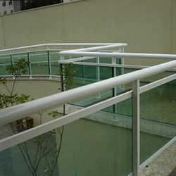 Guarda corpo rampa