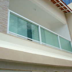 parapeito de vidro