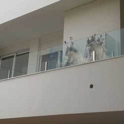 torre de inox para vidro